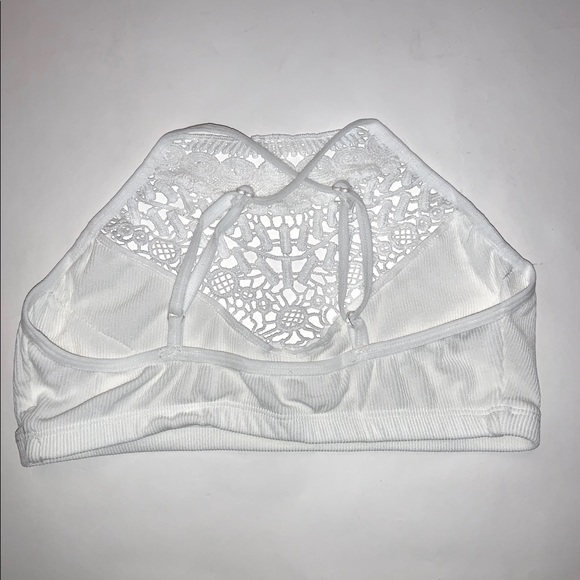 Women White Crochet High Neck Crop Top Bralette - Picture 5 of 6